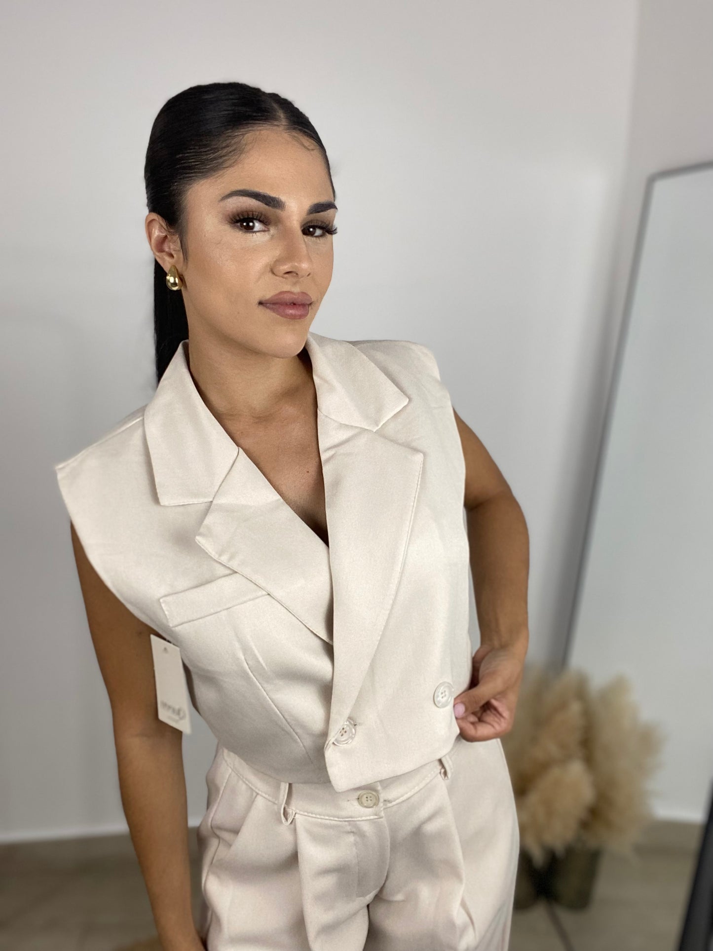 Conjunto beige