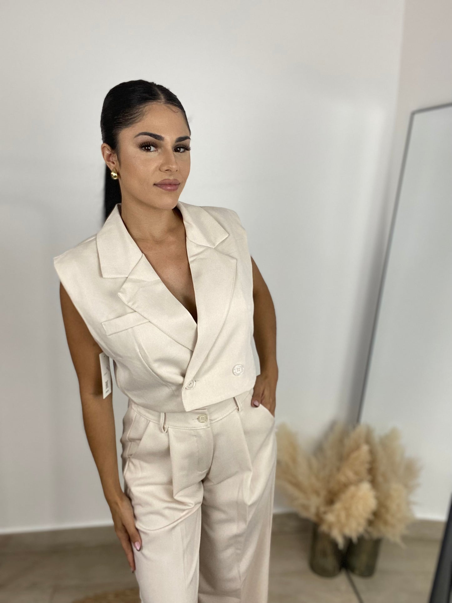 Conjunto beige