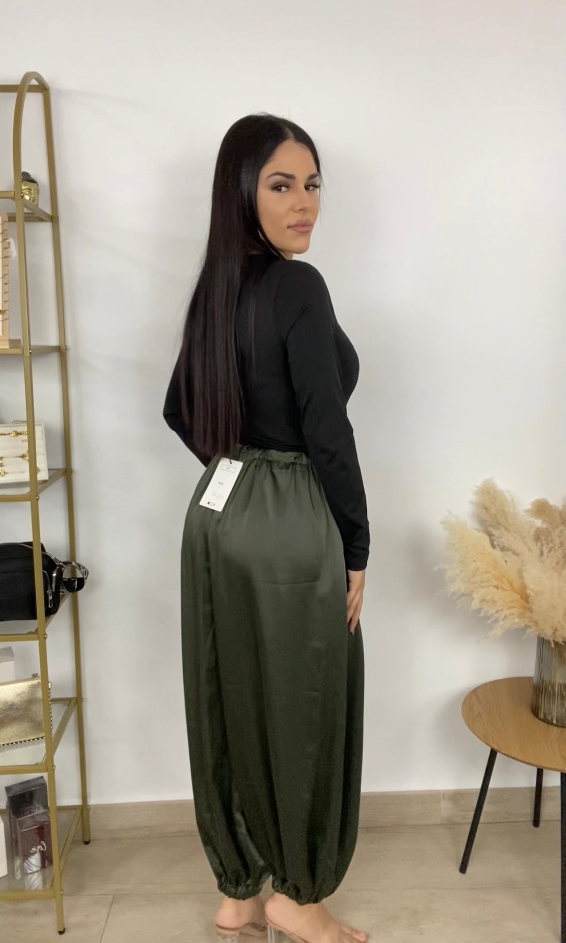 Pantalón globo satinado verde
