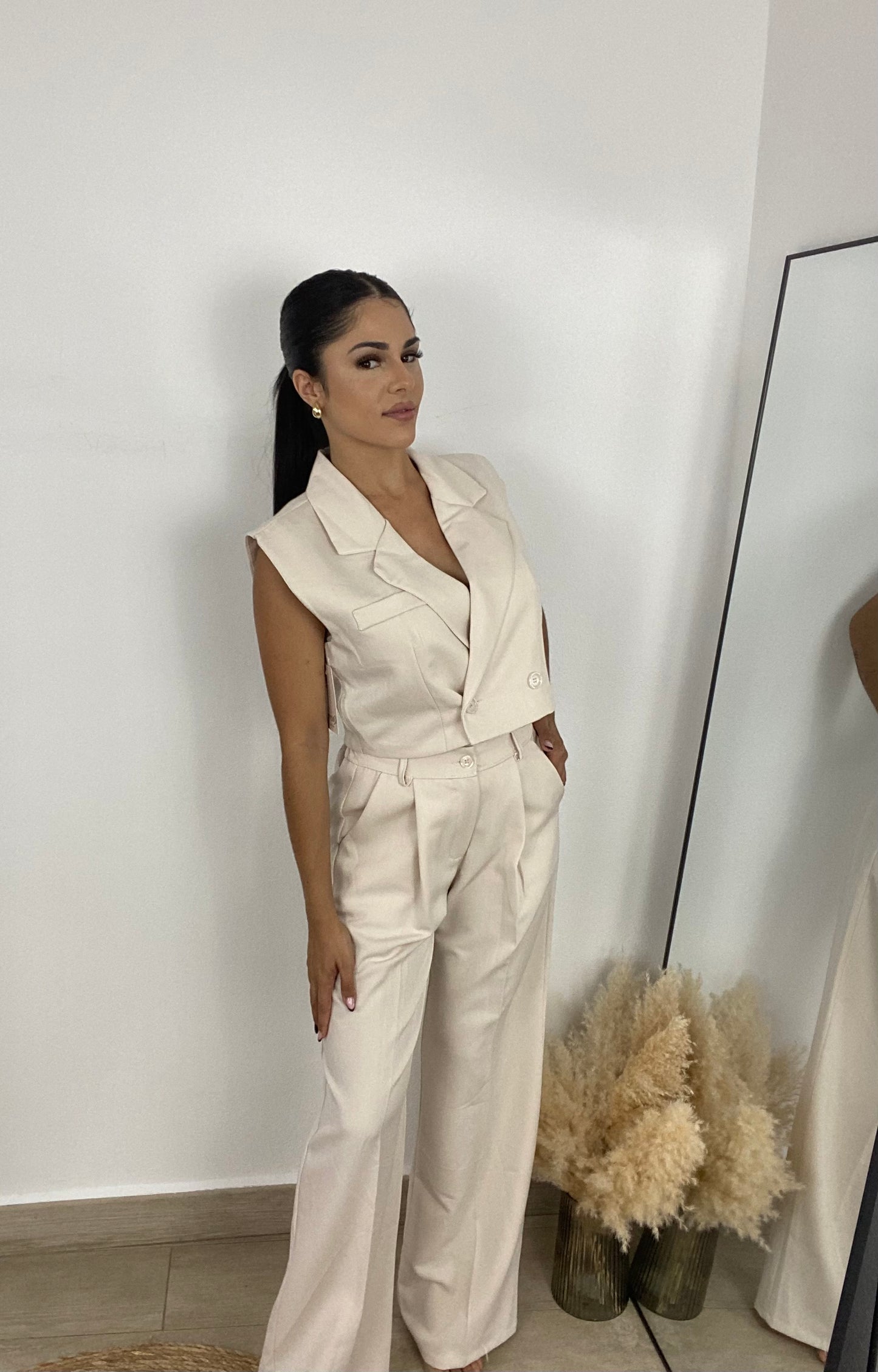 Conjunto beige
