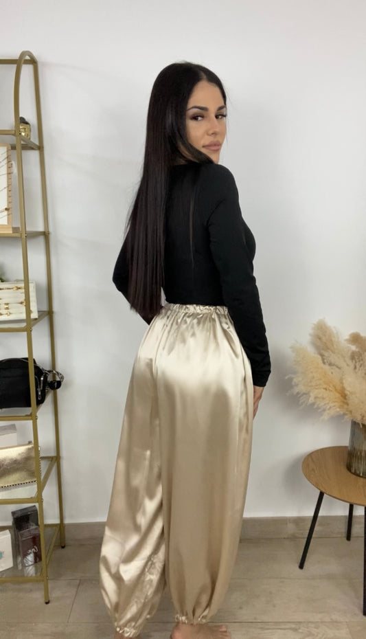 Pantalón globo satinado champán