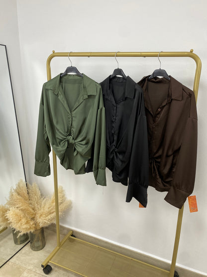 Camisa satinada negra