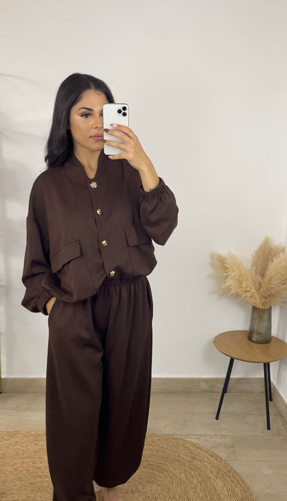 Conjunto felpa marrón